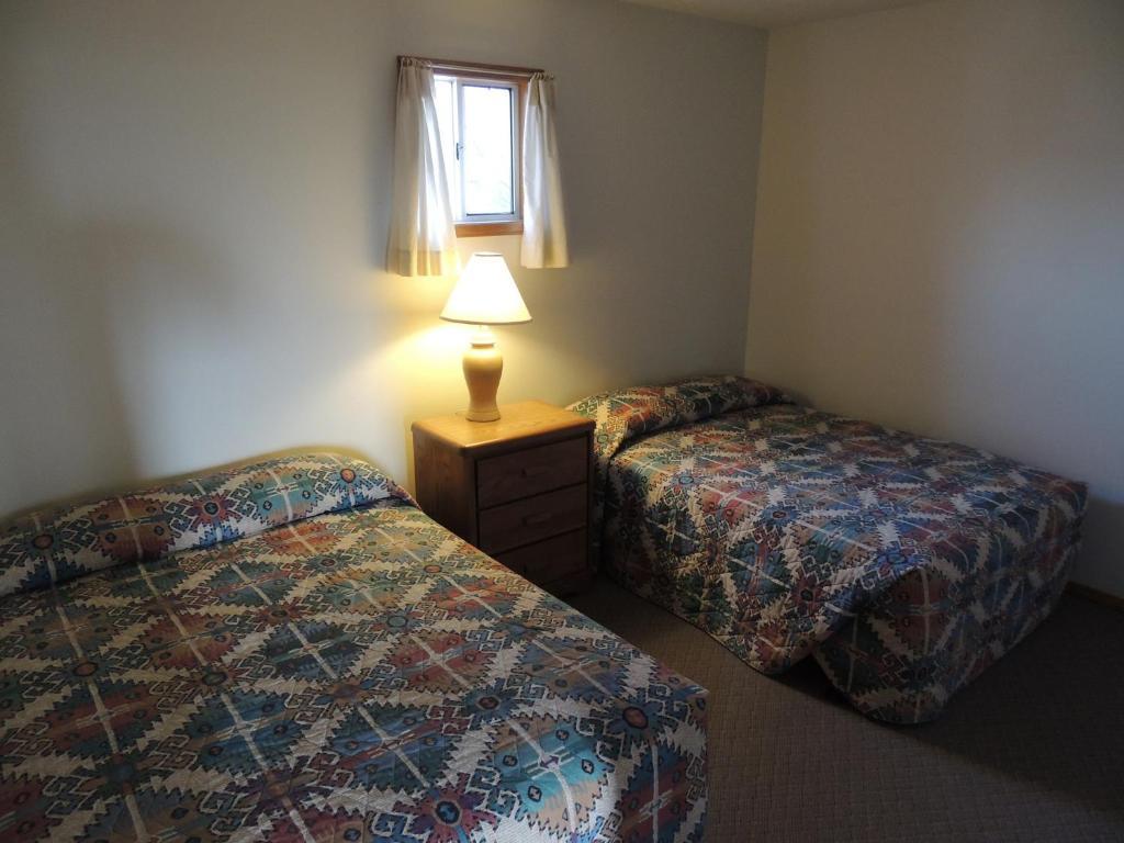 Tribesman Resort Branson Room photo